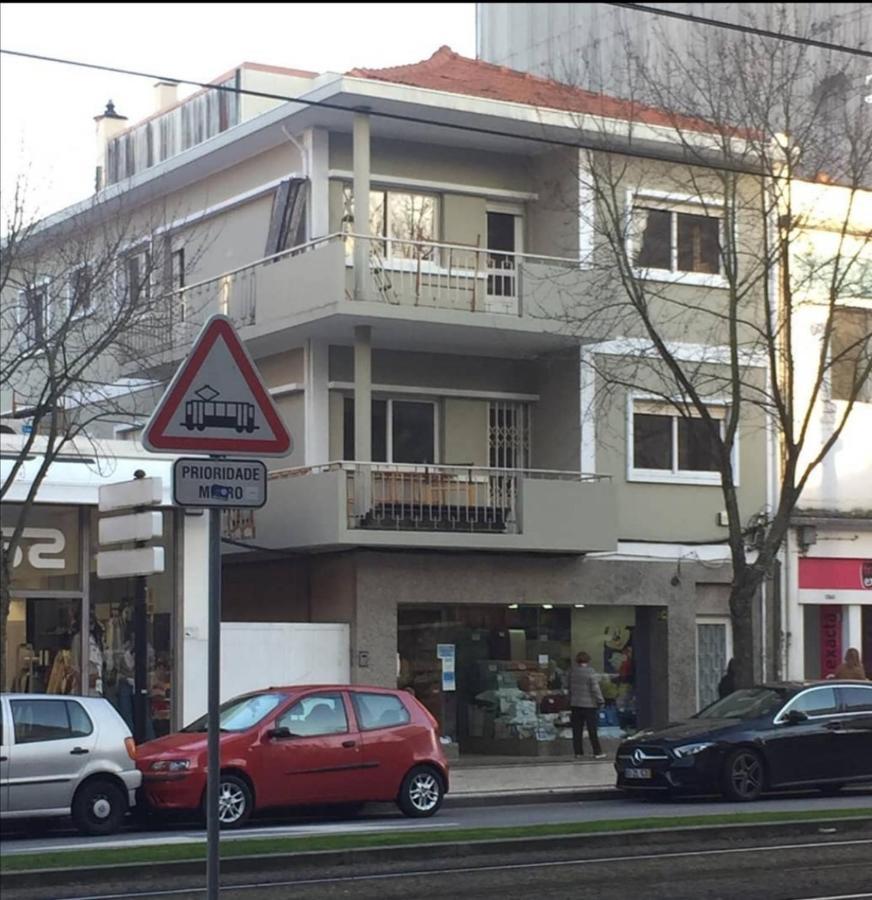 Hostel Vila Nova บีลาโนวาเดกายา ภายนอก รูปภาพ