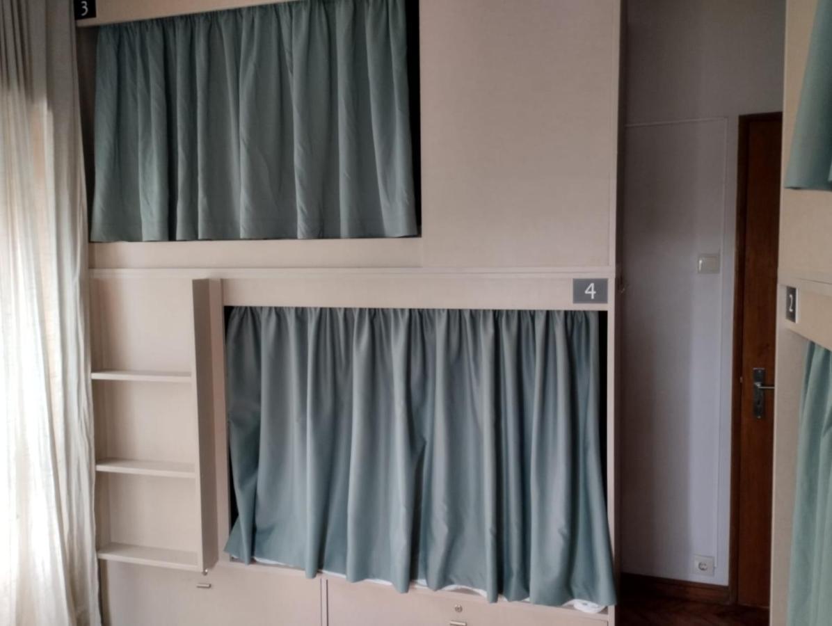Hostel Vila Nova บีลาโนวาเดกายา ห้อง รูปภาพ